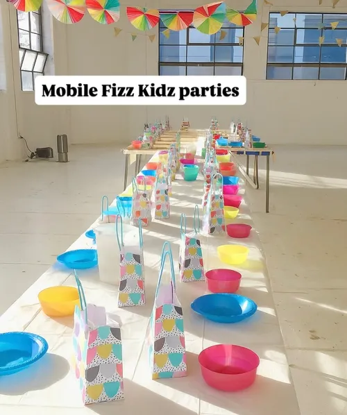 Did you know that Fizz Kidz comes to you ⭐️
We bring the fun, the glitter, and all the creative magic right to your doorstep.
Park parties 
Venue parties 
Sleepover parties 
Home parties 
Wherever it is, we got you covered 💪🏼🎉
#partyentertainers #fizzkidzfun #kidspartystyling #entertainers